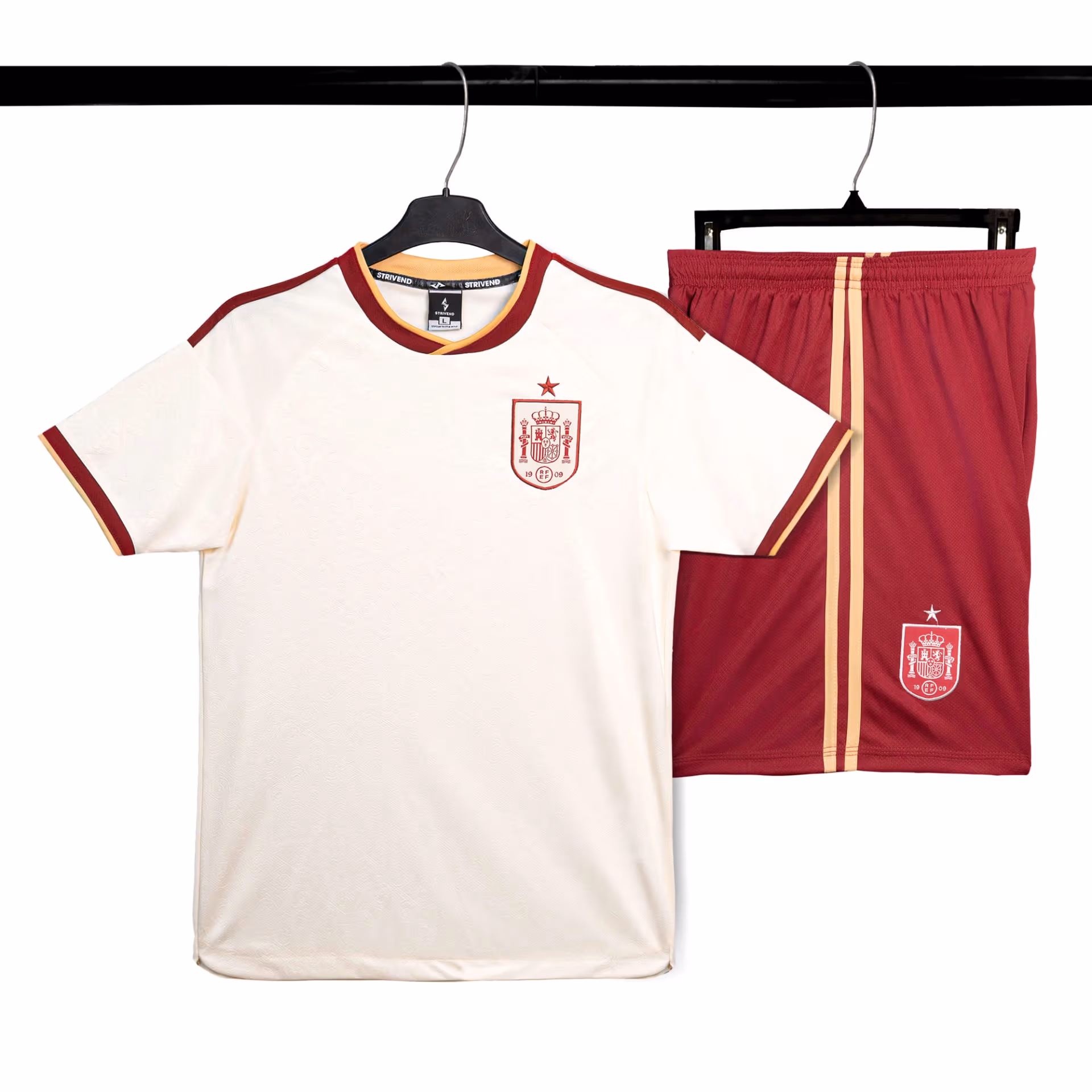 Bộ Quần Áo Bóng Đá Strivend Tây Ban Nha Kem Away WC26