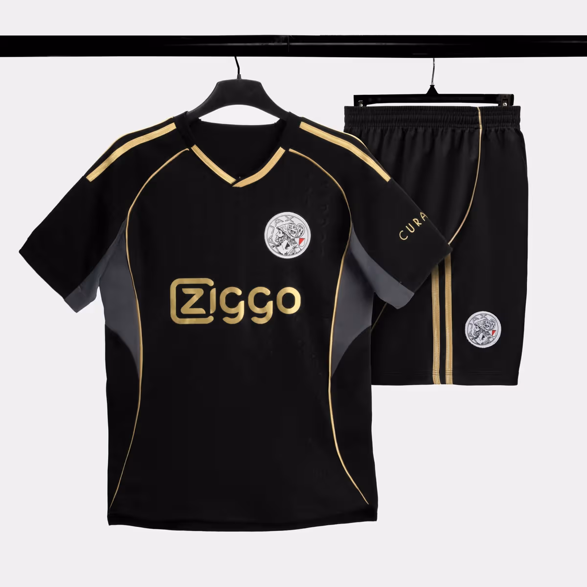 Bộ Quần Áo Bóng Đá Strivend Ajax Đen Design SS26