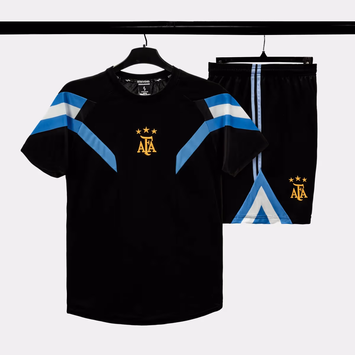 Bộ Quần Áo Bóng Đá Strivend Argentina Đen Retro Training SS26
