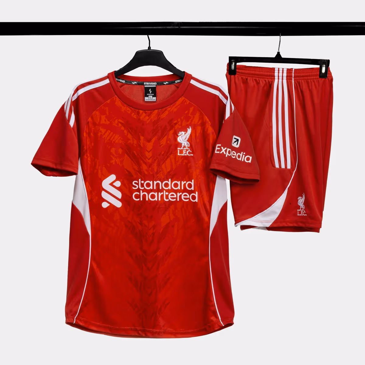 Bộ Quần Áo Bóng Đá Strivend Liverpool Đỏ Design 24/25