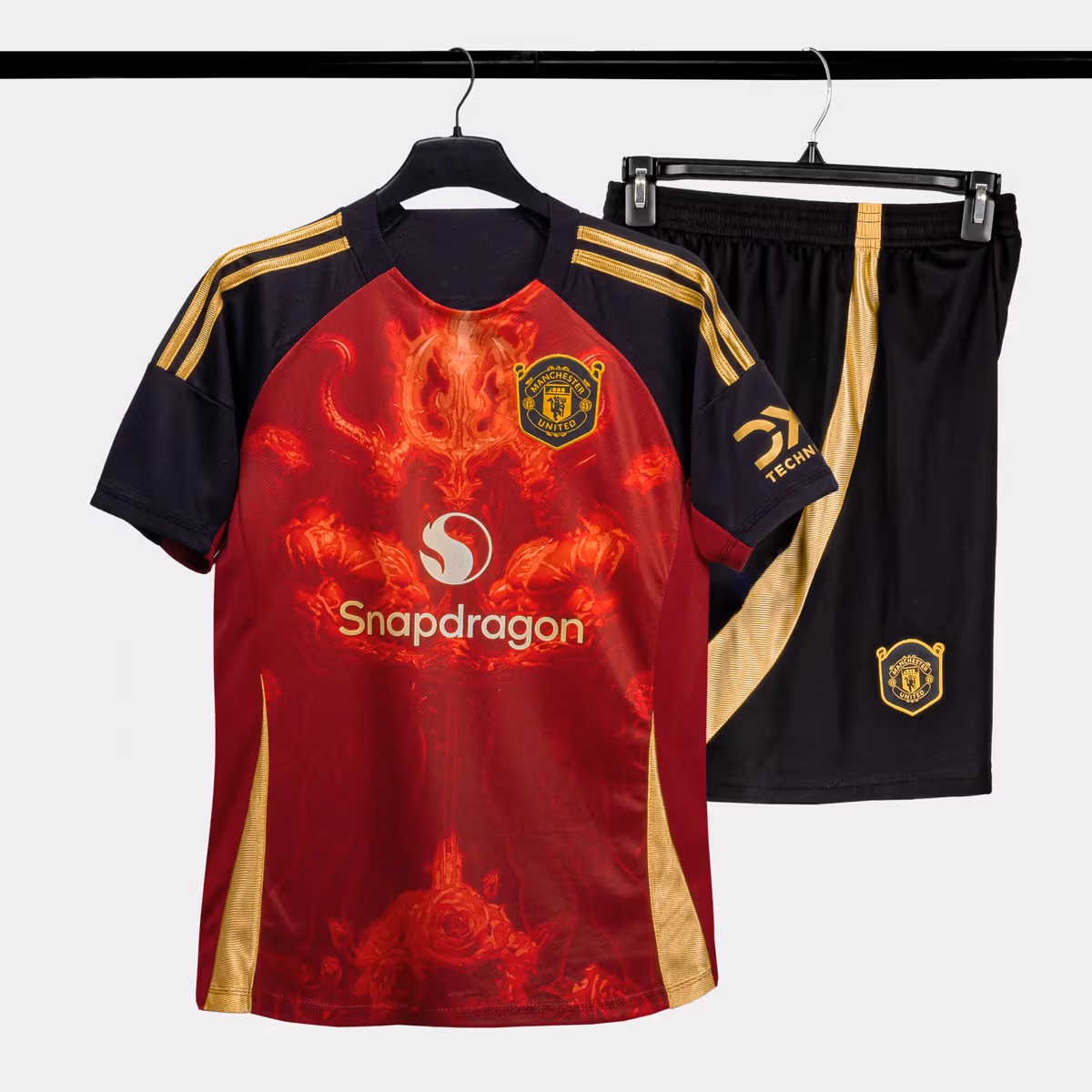 Bộ Quần Áo Bóng Đá Strivend Manchester United Đỏ Design 24/25