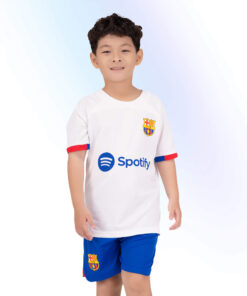 Bộ Quần Áo Bóng Đá Kid CLB Strivend Barcelona Trắng SS24