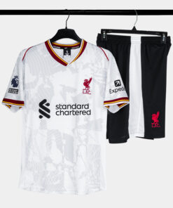 BO-QUAN-AO-BONG-DA-STRIVEND-LIVERPOOL-2025