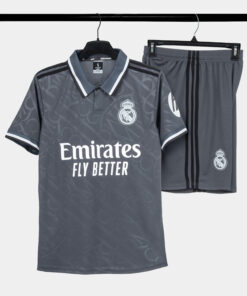 BO-QUAN-AO-BONG-DA-STRIVEND-REAL-MADRID-XAM-2025