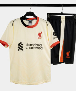 Bộ Quần Áo Bóng Đá Strivend Liverpool Kem 24/25