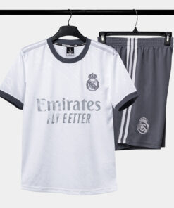 Bộ Quần Áo Bóng Đá Strivend Real Madrid Trắng Bạc 24/25