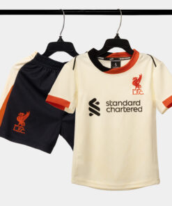 BO-QUAN-AO-BONG-DA-STRIVEND-TRE-EM-LIVERPOOL-KEM-DESIGN-SS25