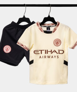 BO-QUAN-AO-BONG-DA-STRIVEND-TRE-EM-MANCHESTER-CITY-KEM-DESIGN-SS25