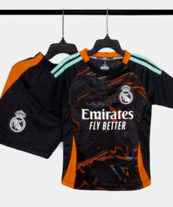 Bộ Quần Áo Bóng Đá Strivend Trẻ Em Real Madrid Design Rồng Đen SS25