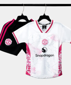 Bộ Quần Áo Bóng Đá Strivend Trẻ Em Manchester United Trắng Hồng Design SS26