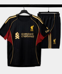 Bộ Quần Áo Bóng Đá Strivend Liverpool Đen Đồng Design SS26