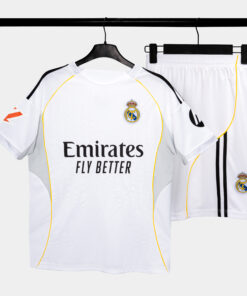 Bộ Quần Áo Bóng Đá Strivend Real Trắng Home Design SS26