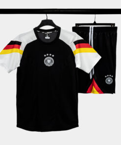 BO-QUAN-AO-BONG-DA-STRIVEND-DUC-DEN-RETRO-TRAINING-SS26