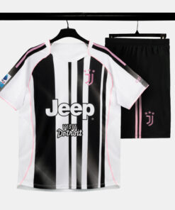 BO-QUAN-AO-BONG-DA-STRIVEND-JUVENTUS-SOC-HOME-SS26